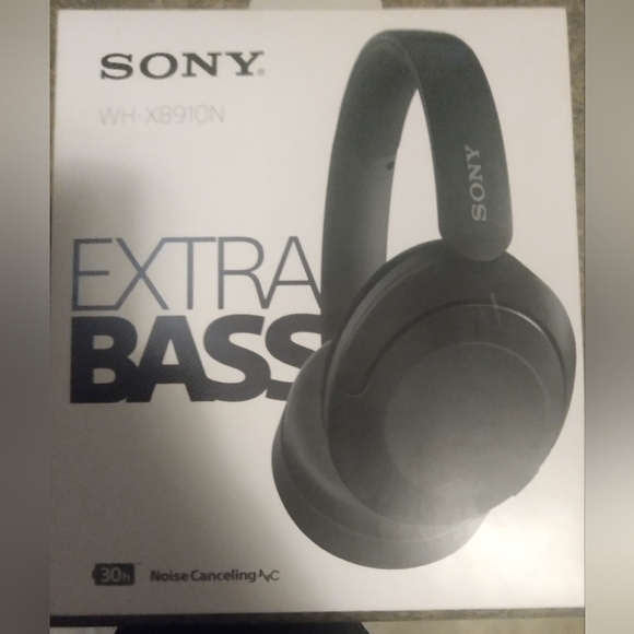 Sony WH-XB910N Extra Bass Wireless Headphones - Picture 1 of 4